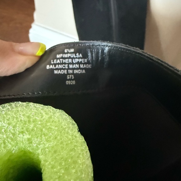 Elegant, Stylish Tall Black Suede Boots by Marc Fisher-Size 6.5 - Picture 3 of 11